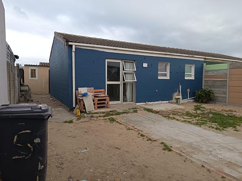 3 Bedroom Property for Sale in Rocklands Western Cape